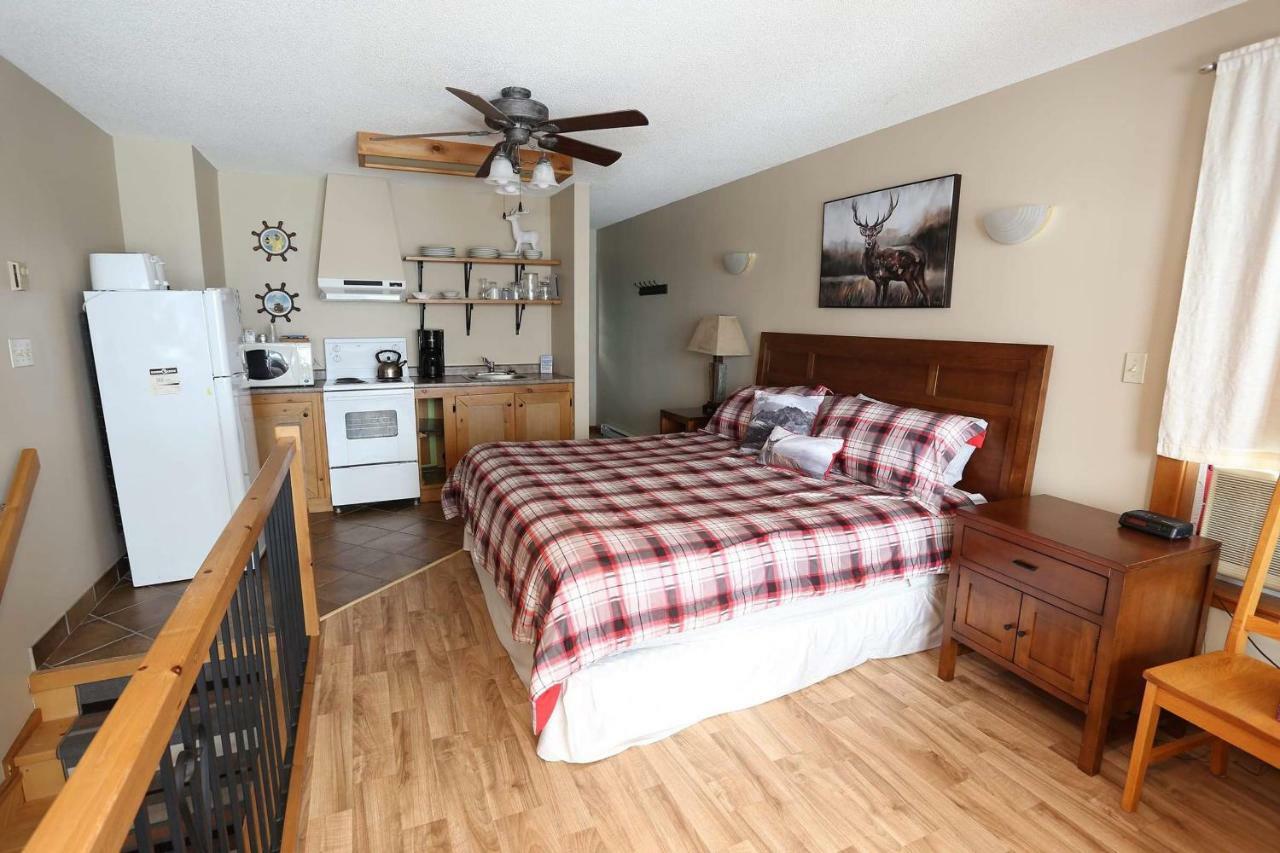 Hilton Beach Inn & Spa Thessalon Экстерьер фото